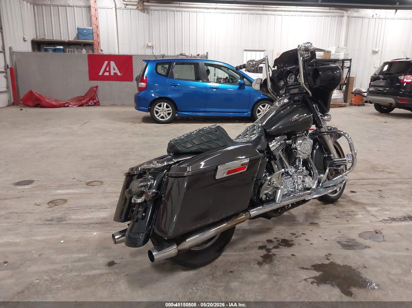 2006 Harley-davidson Flhxi VIN 1HD1KBW136Y660763 IAAI salvage auction — FRONT END, Salvage (Iowa), sold $875 on 2026-07-21 (photo 4)