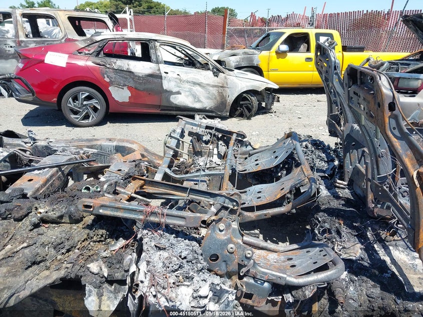 2018 Ford F250 VIN 1FT7X2BT5JEB83798 IAAI salvage auction — TOTAL BURN, Non-Repairable (California), sold $150 on 2026-07-09 (photo 8)