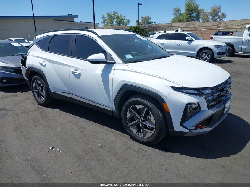 2026 Hyundai Tucson VIN 5NMJB3DE8TH690235 — IAAI salvage auction photo