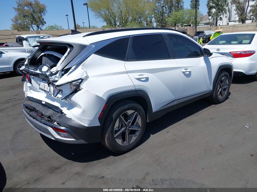 2026 Hyundai Tucson VIN 5NMJB3DE8TH690235 IAAI salvage auction — REAR END, Salvage Certificate (California), sold $8,400 on 2026-07-31 (photo 4)