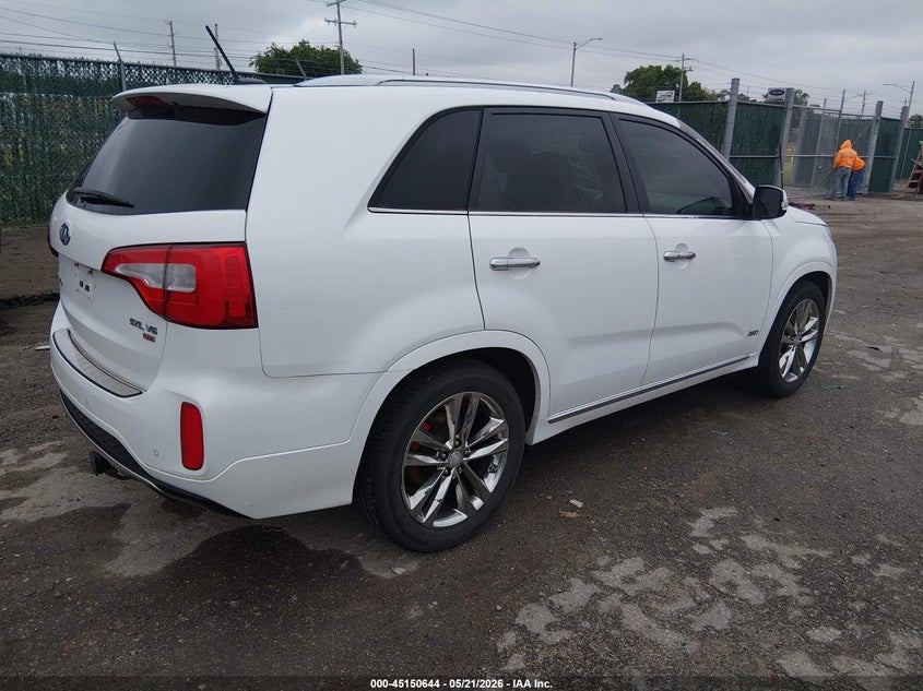 2014 Kia Sorento VIN 5XYKWDA70EG520310 IAAI salvage auction — HAIL, Salvage (Kansas), sold $475 on 2026-07-24 (photo 4)