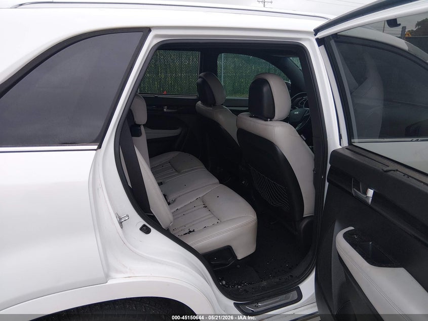 2014 Kia Sorento VIN 5XYKWDA70EG520310 IAAI salvage auction — HAIL, Salvage (Kansas), sold $475 on 2026-07-24 (photo 8)