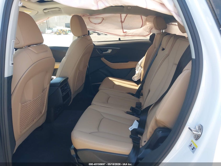 2026 Audi Q7 VIN WA1LCBF70TD006442 IAAI salvage auction — RIGHT SIDE, Salvage (California), sold $15,700 on 2026-07-29 (photo 8)