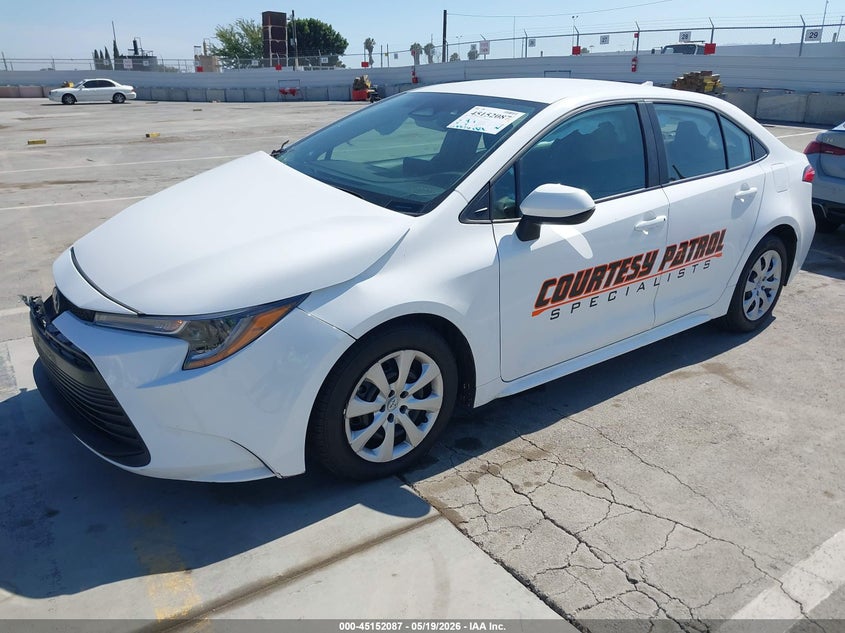 2025 Toyota Corolla VIN 5YFB4MDE8SP252954 IAAI salvage auction — FRONT & REAR, Salvage (California), sold $3,850 on 2026-07-29 (photo 2)
