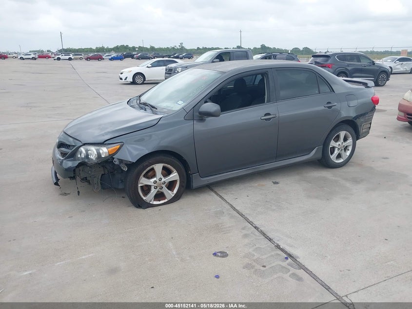 2013 Toyota Corolla VIN 5YFBU4EE9DP084176 IAAI salvage auction — FRONT & REAR, Original (Texas), sold $1,625 on 2026-07-17 (photo 2)