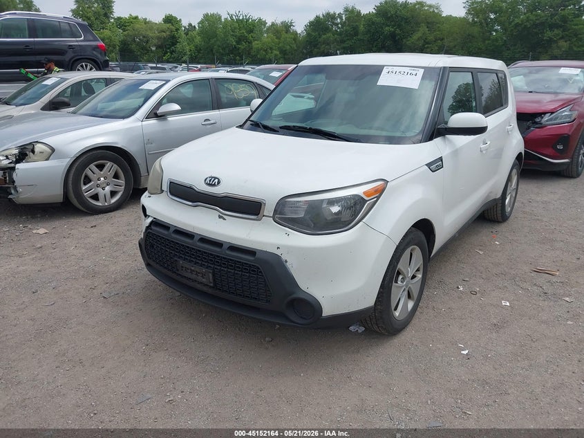 2016 Kia Soul VIN KNDJN2A26G7400762 IAAI salvage auction — FRONT & REAR, Salvage (Iowa), sold $450 on 2026-07-13 (photo 2)