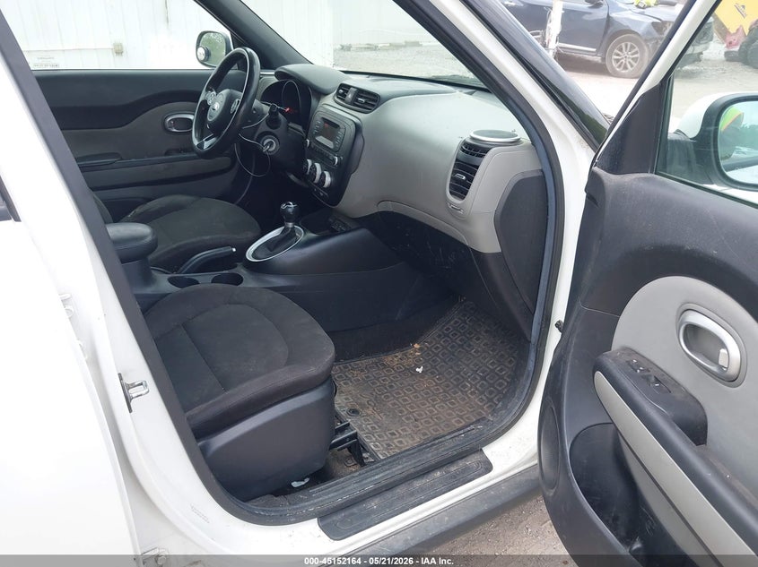 2016 Kia Soul VIN KNDJN2A26G7400762 IAAI salvage auction — FRONT & REAR, Salvage (Iowa), sold $450 on 2026-07-13 (photo 5)