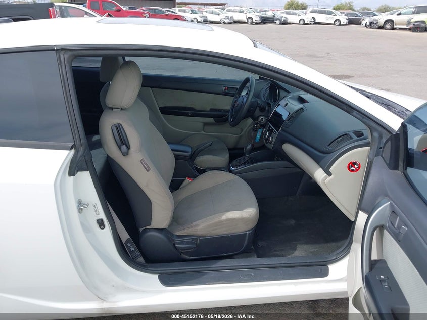 2012 Kia Forte VIN KNAFU6A22C5624498 IAAI salvage auction — LEFT FRONT, Salvage (Arizona), sold $500 on 2026-07-23 (photo 5)