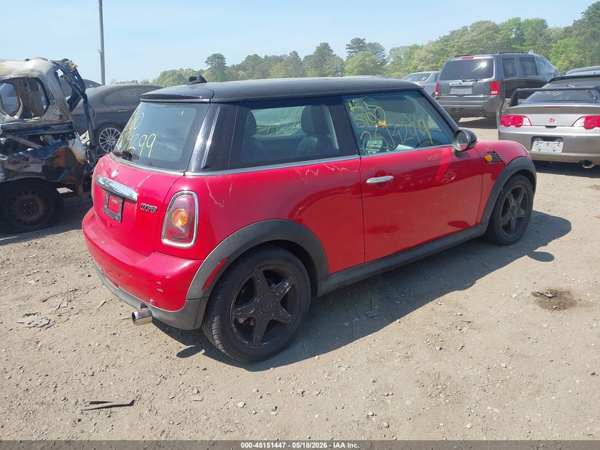 2008 Mini Cooper VIN WMWMF33528TT62430 IAAI salvage auction — FRONT END, Bill Of Sale (New York), sold $450 on 2026-08-11 (photo 4)