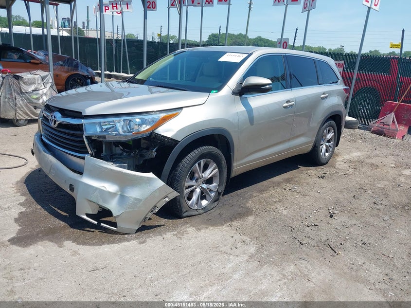 2015 Toyota Highlander VIN 5TDBKRFH6FS158384 IAAI salvage auction — FRONT END, Salvage - Greater Than 75% (Maryland), sold $5,600 on 2026-07-30 (photo 2)