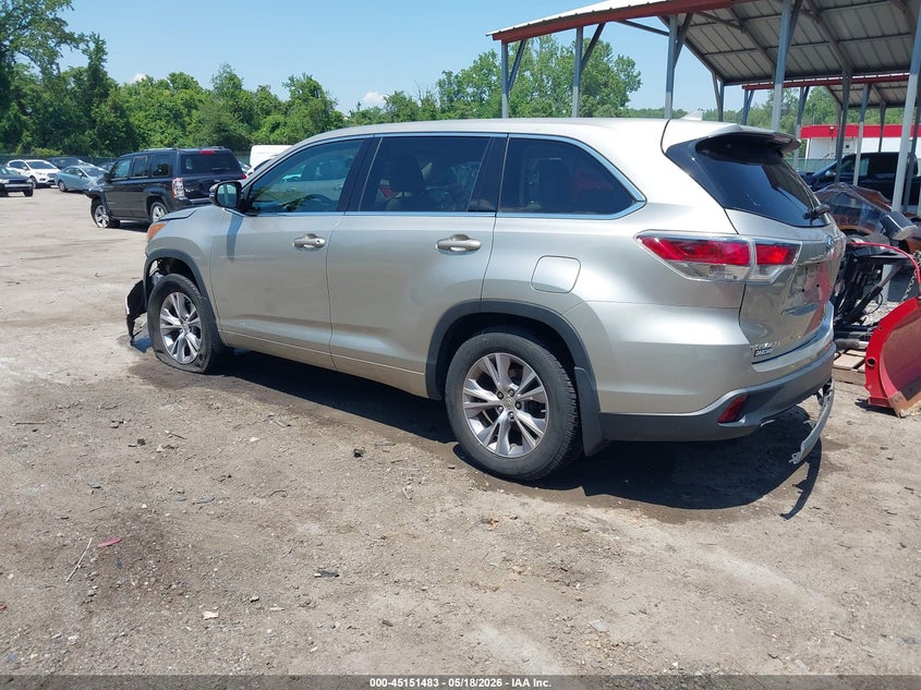 2015 Toyota Highlander VIN 5TDBKRFH6FS158384 IAAI salvage auction — FRONT END, Salvage - Greater Than 75% (Maryland), sold $5,600 on 2026-07-30 (photo 3)