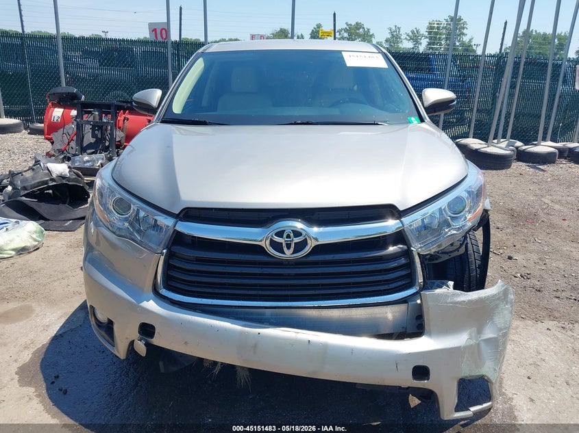 2015 Toyota Highlander VIN 5TDBKRFH6FS158384 IAAI salvage auction — FRONT END, Salvage - Greater Than 75% (Maryland), sold $5,600 on 2026-07-30 (photo 6)