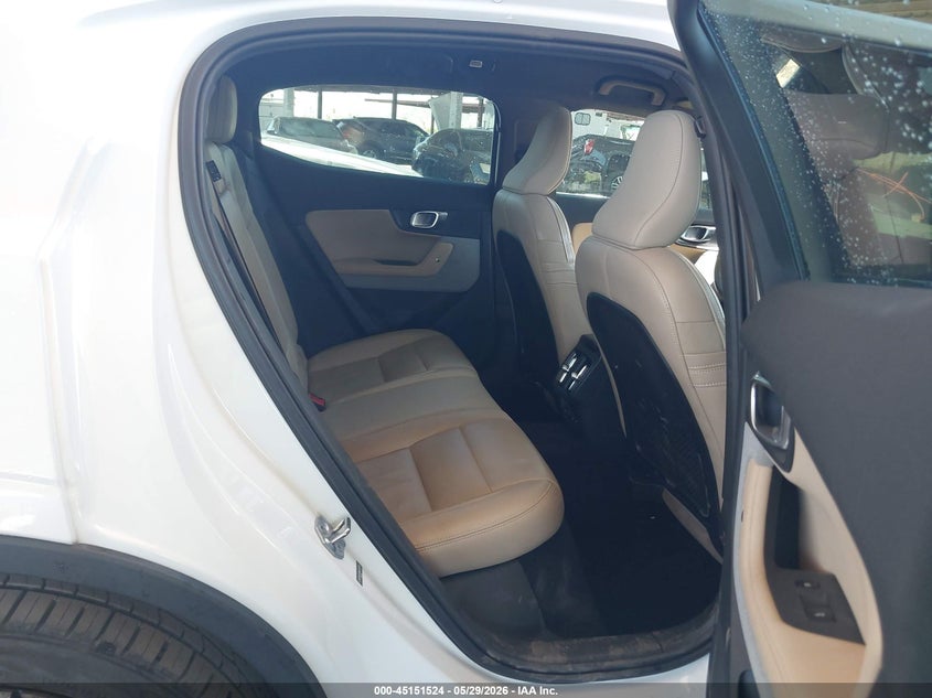 2022 Polestar 2 VIN LPSED3KA6NL050790 IAAI salvage auction — NORMAL WEAR, Clear (Arizona), sold $10,500 on 2026-07-14 (photo 8)