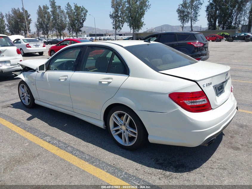 2012 Mercedes-benz C-klasse VIN WDDGF4HBXCA681962 IAAI salvage auction — FRONT & REAR, Salvage (California), sold $1,000 on 2026-07-14 (photo 3)