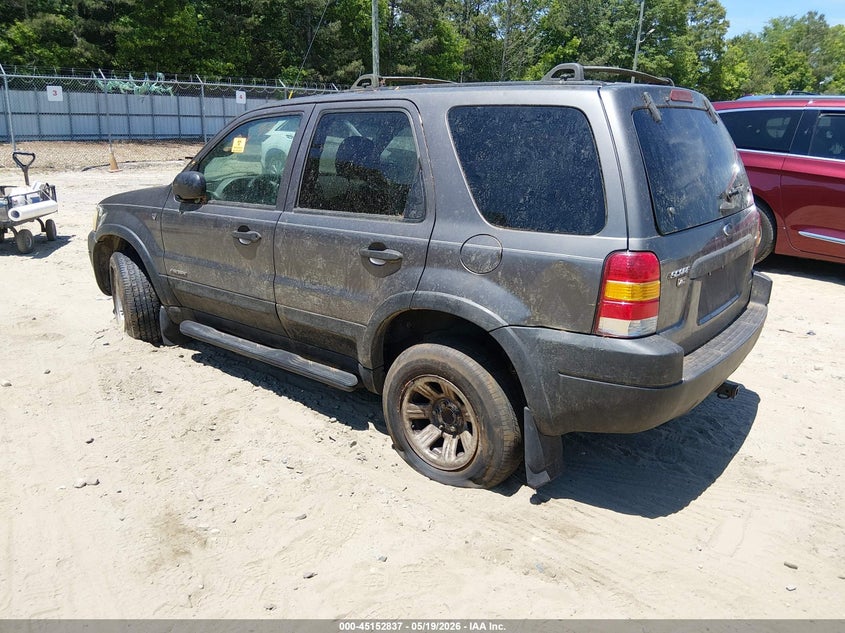 2002 Ford Escape VIN 1FMYU03152KD98272 IAAI salvage auction — NORMAL WEAR, Bill Of Sale (Georgia), sold $275 on 2026-07-09 (photo 3)