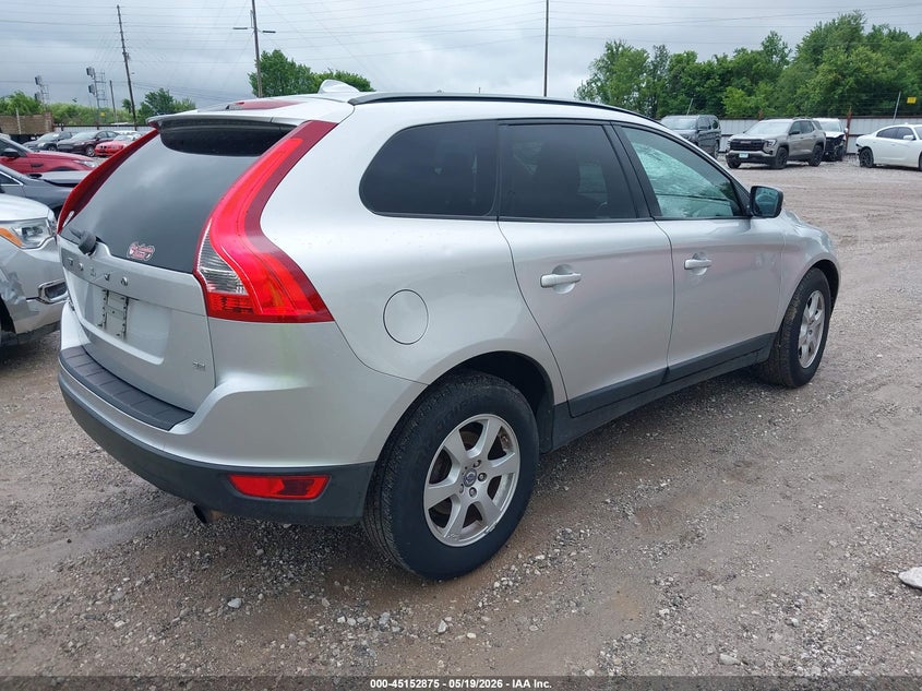 2010 Volvo Xc60 VIN YV4982DL9A2060958 IAAI salvage auction — HAIL, Clear (Missouri), sold $450 on 2026-07-06 (photo 4)