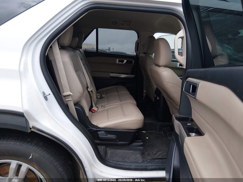 2023 Ford Explorer VIN 1FMSK8DH6PGA24639 IAAI salvage auction — RIGHT FRONT, Salvage Title, sold $9,100 on 2026-08-22 (photo 8)