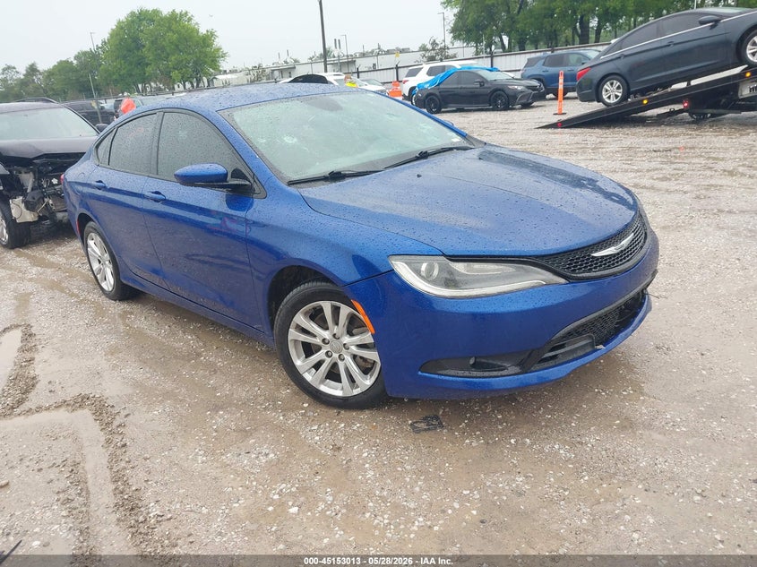 2015 Chrysler 200 VIN 1C3CCCBB3FN677774 IAAI salvage auction — HAIL, Clear (Missouri), sold $1,300 on 2026-09-14 (photo 1)