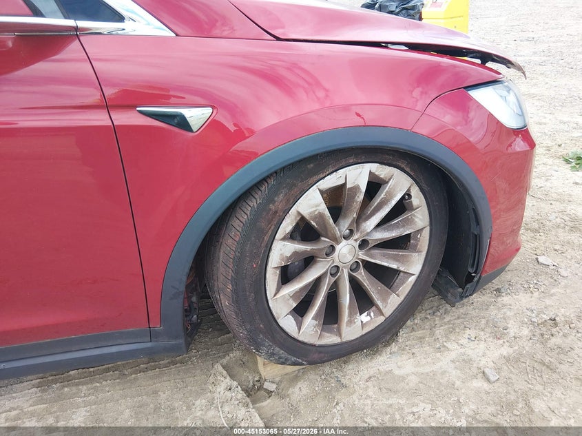 2017 Tesla Model x VIN 5YJXCDE2XHF066690 IAAI salvage auction — ELECTRICAL, Salvage Title, sold $25 on 2026-07-16 (photo 6)