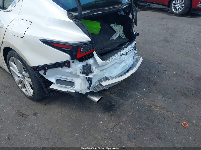 2024 Lexus Is VIN JTHCA1D24R5131233 IAAI salvage auction — FRONT END, Certificate Of Destruction (Florida), sold $4,650 on 2026-07-21 (photo 6)