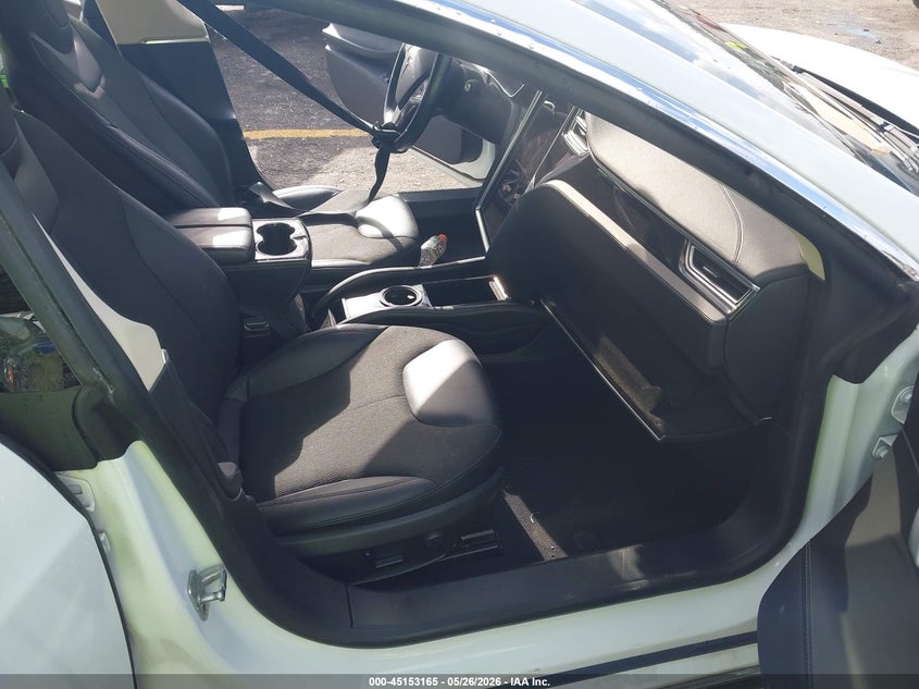 2014 Tesla Model s VIN 5YJSA1S16EFP52389 IAAI salvage auction — NORMAL WEAR, Clear (Montana), sold $725 on 2026-07-29 (photo 5)