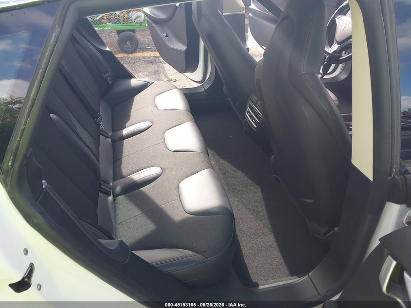 2014 Tesla Model s VIN 5YJSA1S16EFP52389 IAAI salvage auction — NORMAL WEAR, Clear (Montana), sold $725 on 2026-07-29 (photo 8)