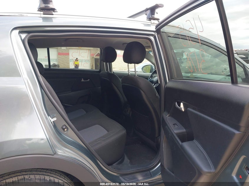 2014 Kia Sportage VIN KNDPBCAC7E7564942 IAAI salvage auction — NORMAL WEAR, Clear (Montana), sold $1,500 on 2026-07-13 (photo 8)