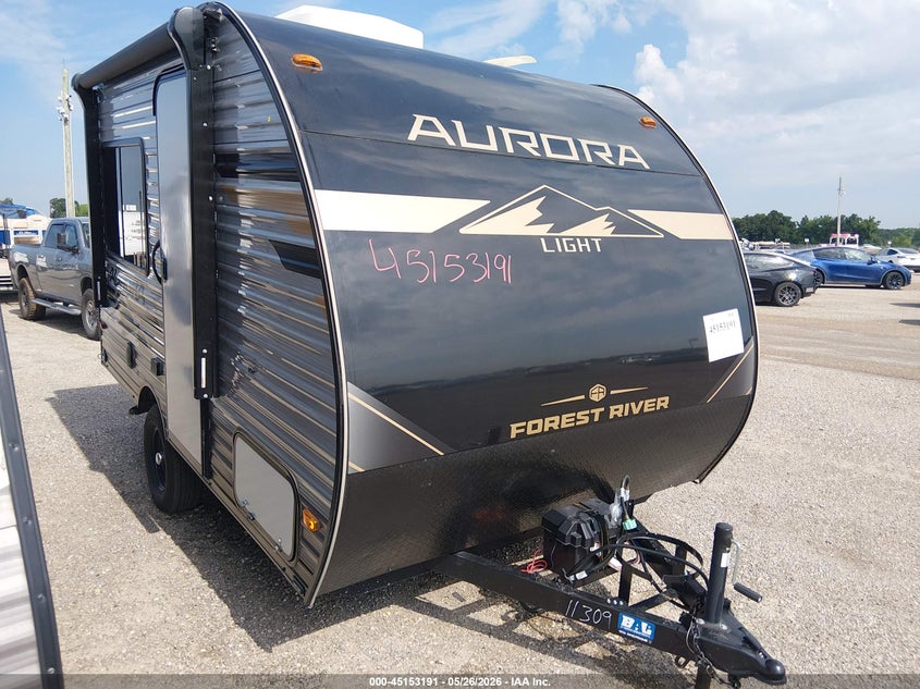 2025 Forest river Aurora VIN 5ZT2ARBC7SK011309 IAAI salvage auction — HAIL, Original (Texas), sold $3,650 on 2026-07-28 (photo 1)
