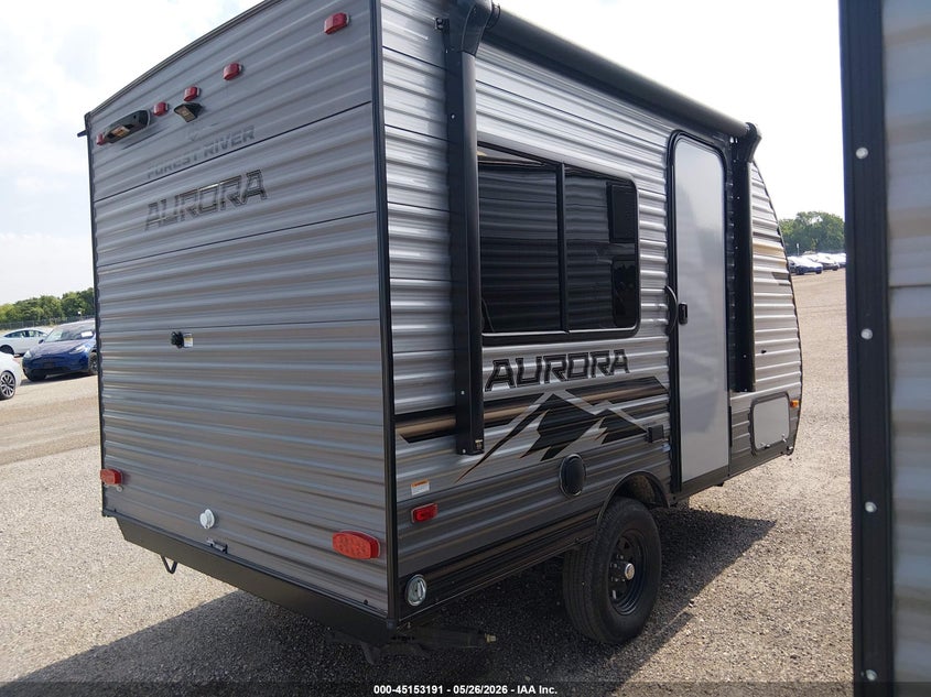 2025 Forest river Aurora VIN 5ZT2ARBC7SK011309 IAAI salvage auction — HAIL, Original (Texas), sold $3,650 on 2026-07-28 (photo 4)