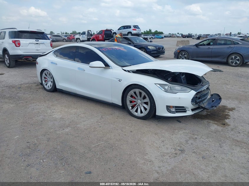 2015 Tesla Model s VIN 5YJSA1E43FF109523 IAAI salvage auction — ELECTRICAL, Clear (Missouri), sold $2,350 on 2026-07-15 (photo 1)