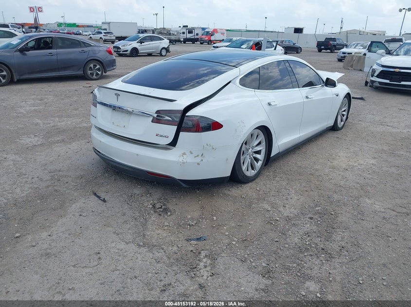 2015 Tesla Model s VIN 5YJSA1E43FF109523 IAAI salvage auction — ELECTRICAL, Clear (Missouri), sold $2,350 on 2026-07-15 (photo 4)