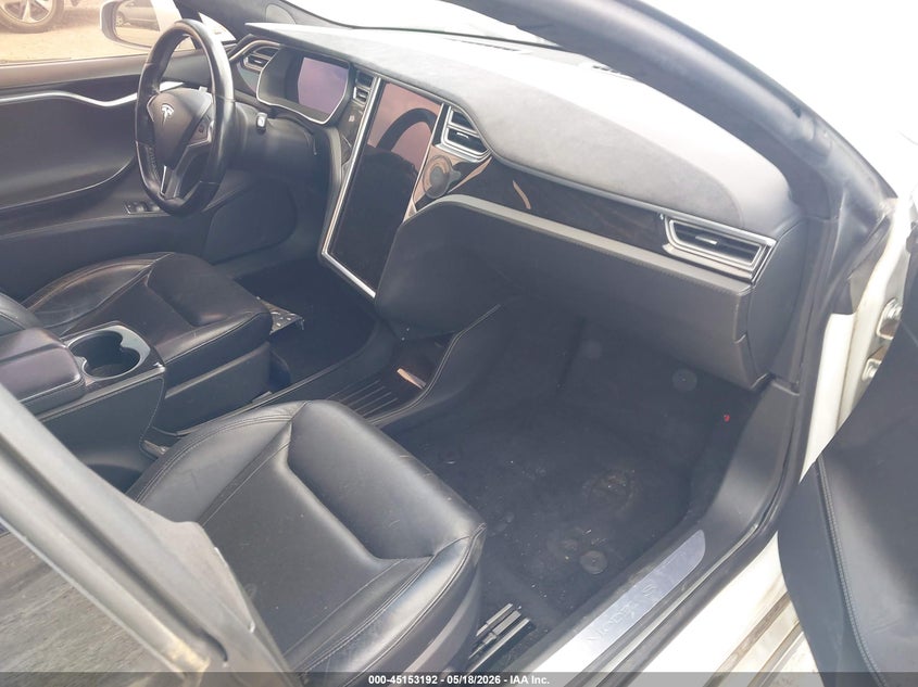 2015 Tesla Model s VIN 5YJSA1E43FF109523 IAAI salvage auction — ELECTRICAL, Clear (Missouri), sold $2,350 on 2026-07-15 (photo 5)