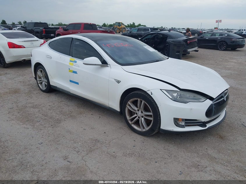 2014 Tesla Model s VIN 5YJSA1H1XEFP32685 IAAI salvage auction — ELECTRICAL, Clear (Texas), sold $925 on 2026-07-29 (photo 1)