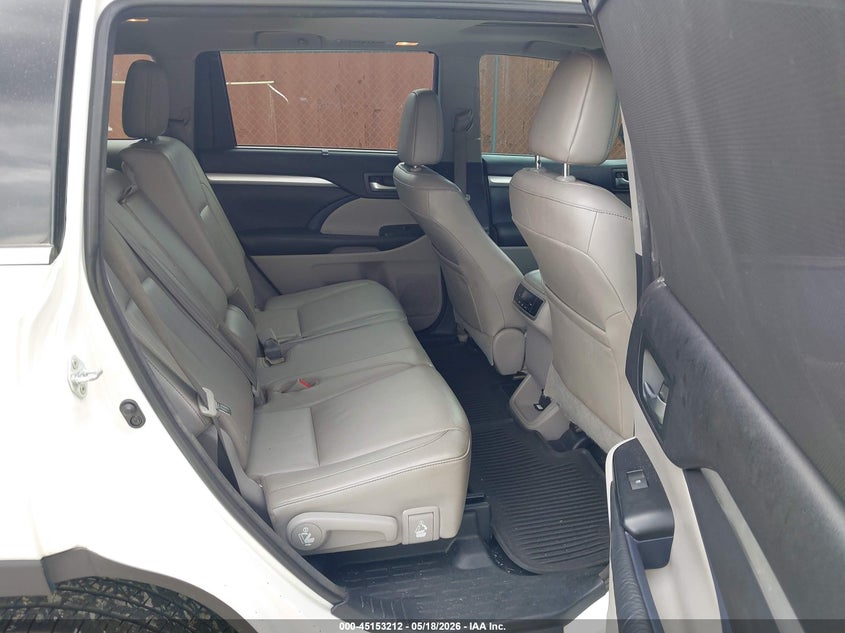 2016 Toyota Highlander VIN 5TDKKRFH2GS155435 IAAI salvage auction — RIGHT REAR, Salvage (Kentucky), sold $7,500 on 2026-07-28 (photo 8)