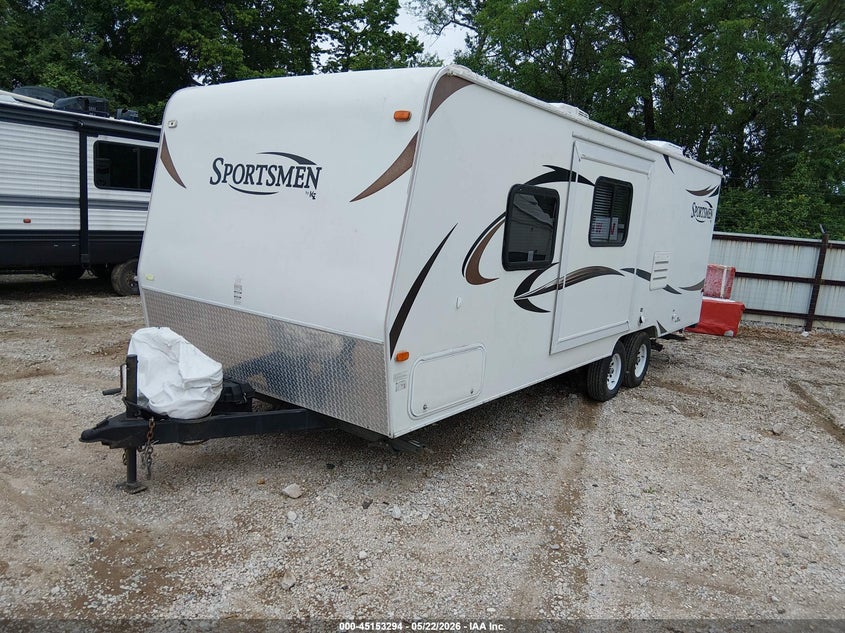 2012 K-z inc Travel trailer VIN 4EZTS2421C5124475 IAAI salvage auction — HAIL, Clear (Missouri), sold $4,000 on 2026-08-26 (photo 2)