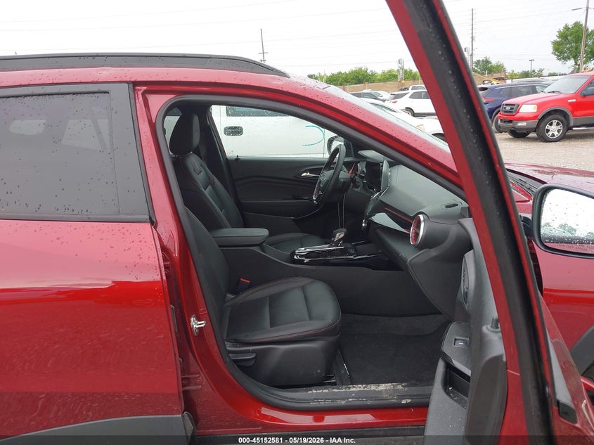 2025 Chevrolet Trax VIN KL77LJEP0SC303540 IAAI salvage auction — HAIL, Clear (Missouri), sold $10,350 on 2026-07-13 (photo 5)