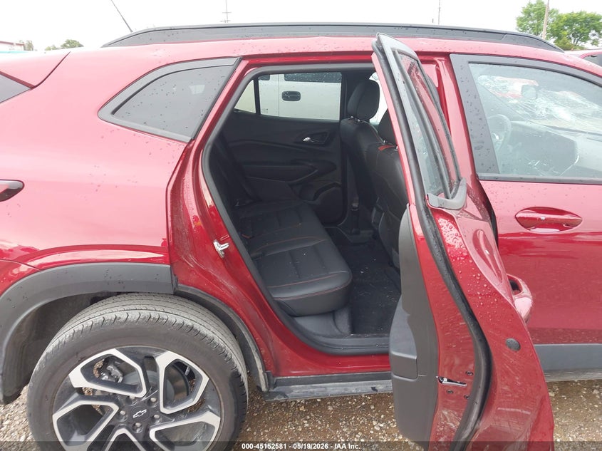 2025 Chevrolet Trax VIN KL77LJEP0SC303540 IAAI salvage auction — HAIL, Clear (Missouri), sold $10,350 on 2026-07-13 (photo 8)