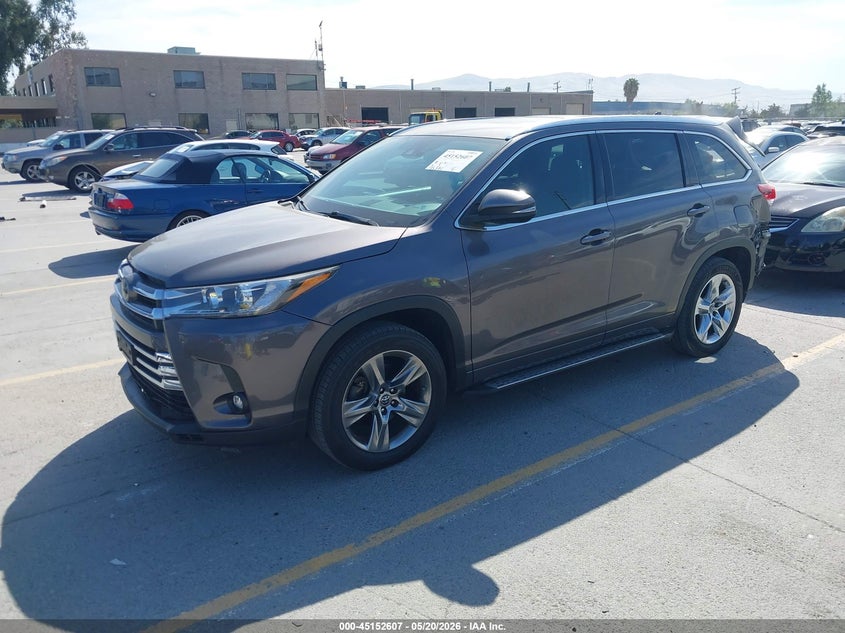 2019 Toyota Highlander VIN 5TDYZRFH5KS350993 IAAI salvage auction — REAR END, Salvage (Georgia), sold $7,925 on 2026-07-20 (photo 2)