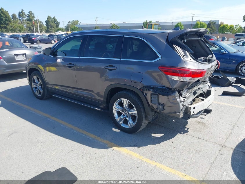 2019 Toyota Highlander VIN 5TDYZRFH5KS350993 IAAI salvage auction — REAR END, Salvage (Georgia), sold $7,925 on 2026-07-20 (photo 3)