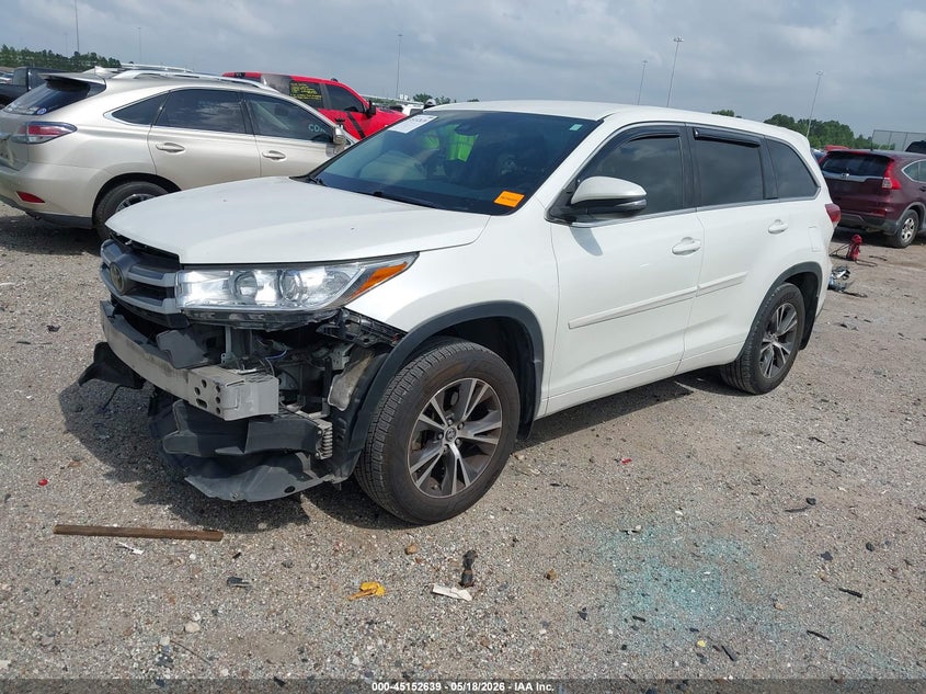 2017 Toyota Highlander VIN 5TDZZRFH4HS217364 IAAI salvage auction — FRONT END, Original (Texas), sold $8,300 on 2026-07-15 (photo 2)