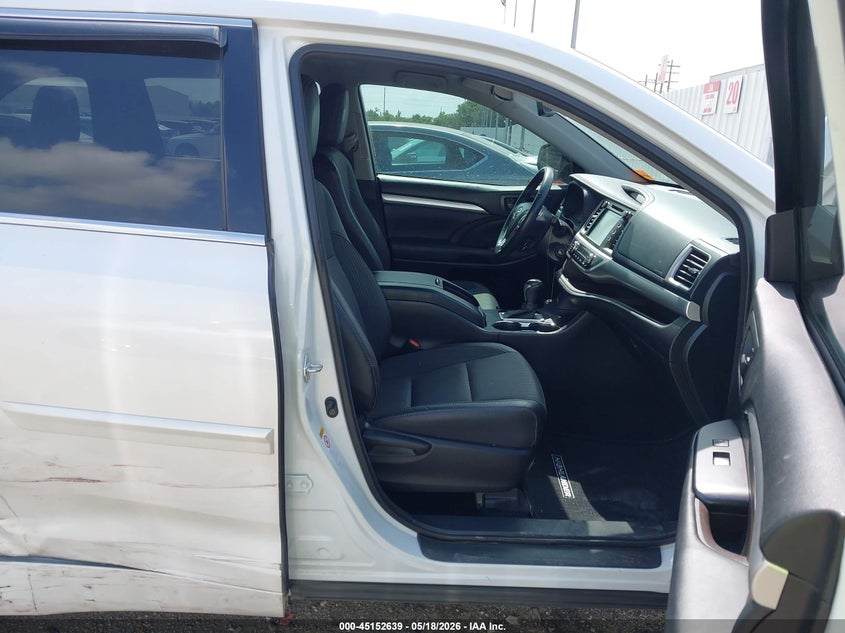 2017 Toyota Highlander VIN 5TDZZRFH4HS217364 IAAI salvage auction — FRONT END, Original (Texas), sold $8,300 on 2026-07-15 (photo 5)