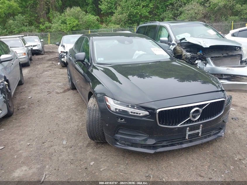 2017 Volvo S90 VIN YV1A22MK2H1010695 IAAI salvage auction — LEFT FRONT, Salvage (Massachusetts), sold $3,450 on 2026-07-21 (photo 1)