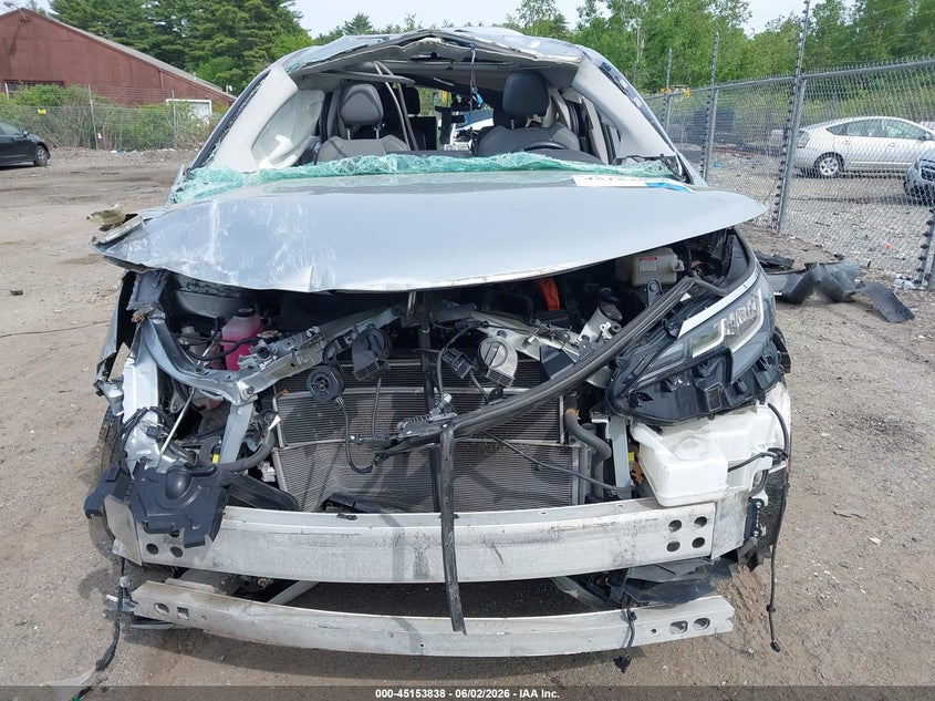 2022 Toyota Sienna VIN 5TDYSKFCXNS065145 IAAI salvage auction — ROLLOVER, Salvage (Massachusetts), sold $4,425 on 2026-07-10 (photo 6)