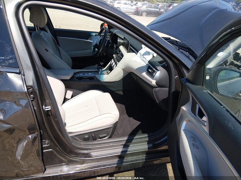 2023 Genesis G70 VIN KMTG34TA7PU126054 IAAI salvage auction — FRONT END, Non-Repairable (Virginia), sold $2,650 on 2026-07-24 (photo 5)