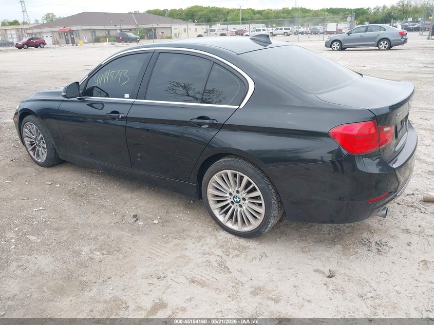 2015 BMW 3er VIN WBA3C3G59FNT52848 IAAI salvage auction — LEFT SIDE, Junk Bill Of Sale Mv2459 (Wisconsin), sold $1,200 on 2026-07-28 (photo 3)