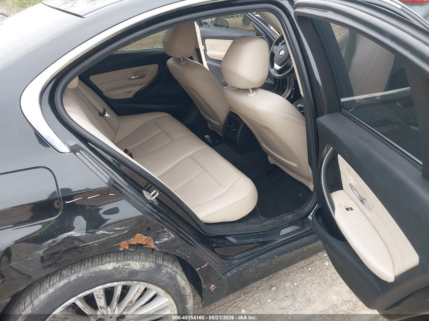 2015 BMW 3er VIN WBA3C3G59FNT52848 IAAI salvage auction — LEFT SIDE, Junk Bill Of Sale Mv2459 (Wisconsin), sold $1,200 on 2026-07-28 (photo 8)