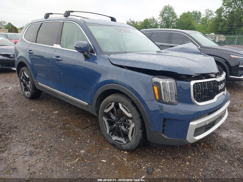 2024 Kia Telluride VIN 5XYP3DGCXRG533316 IAAI salvage auction — LEFT FRONT, Salvage (Ohio), sold $7,300 on 2026-07-08 (photo 1)