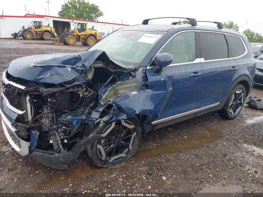 2024 Kia Telluride VIN 5XYP3DGCXRG533316 IAAI salvage auction — LEFT FRONT, Salvage (Ohio), sold $7,300 on 2026-07-08 (photo 2)