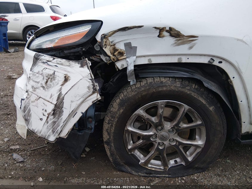 2015 Jeep Cherokee VIN 1C4PJMAB2FW591120 IAAI salvage auction — LEFT FRONT, Clear (Tennessee), sold $1,000 on 2026-07-09 (photo 6)