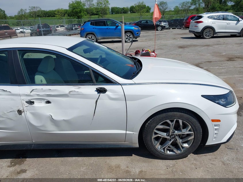 2023 Hyundai Sonata VIN KMHL64JA0PA278259 IAAI salvage auction — SIDE, Salvage (Iowa), sold $3,450 on 2026-07-25 (photo 6)